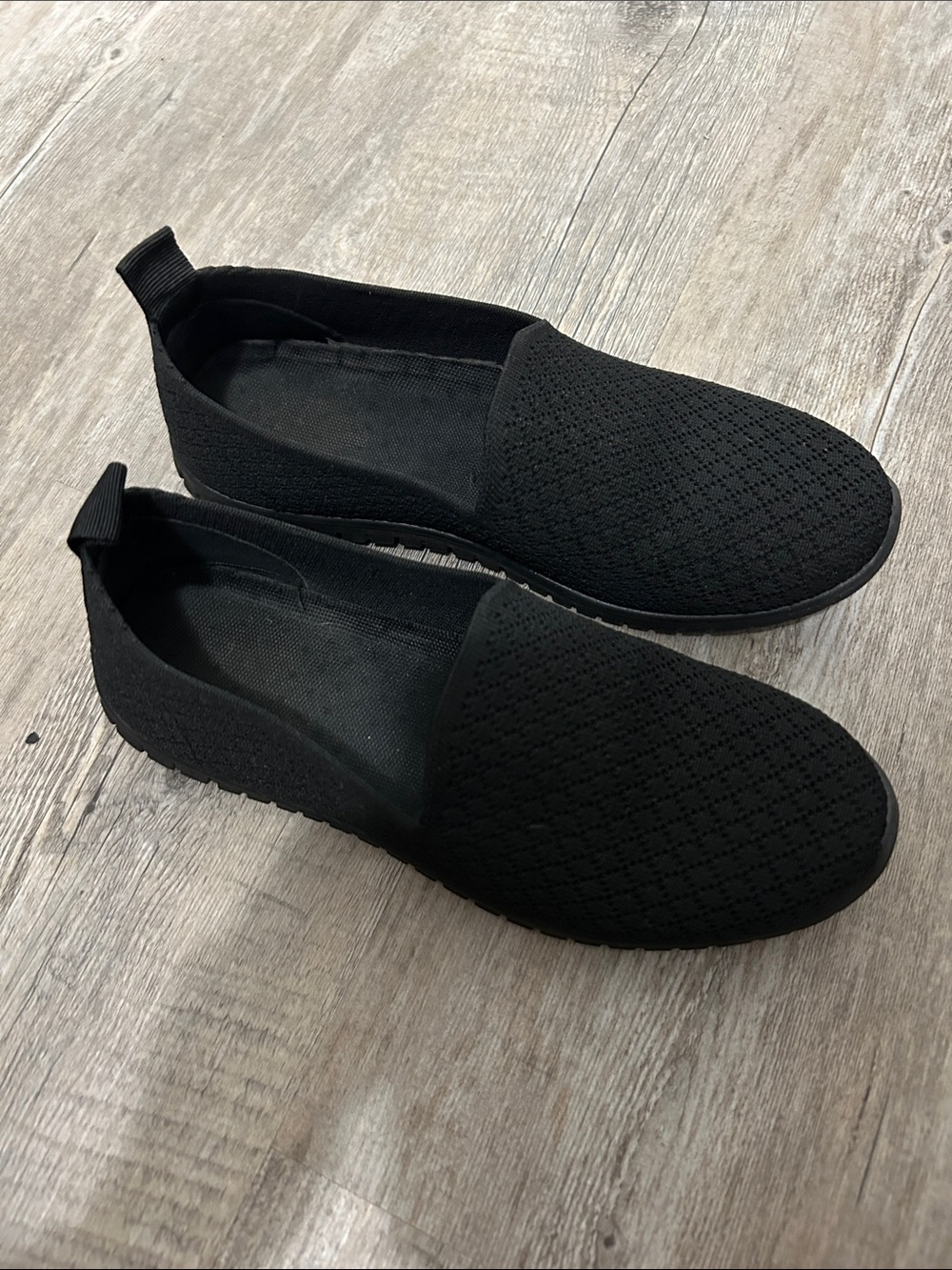 Women’s Slip-On Knit Shoes - Black